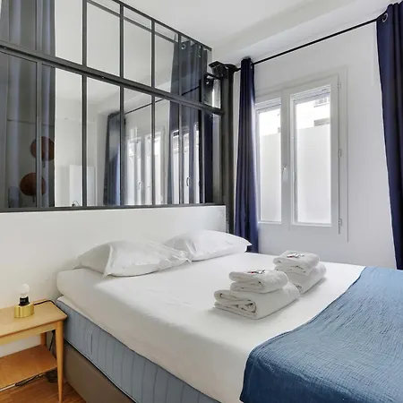 Appartement Spacious - 4br-10p Montmartre Parijs