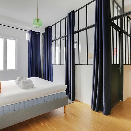 Appartement Spacious - 4br-10p Montmartre Parijs