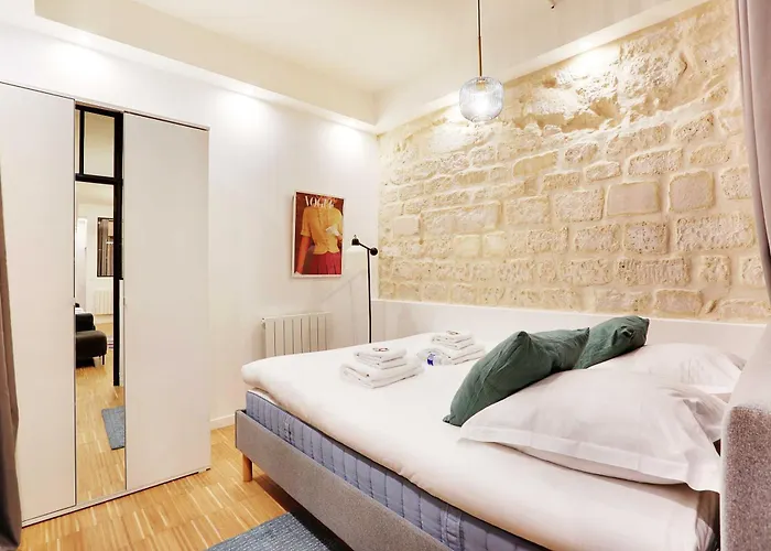 Spacious - 4br-10p Montmartre Lägenhet *