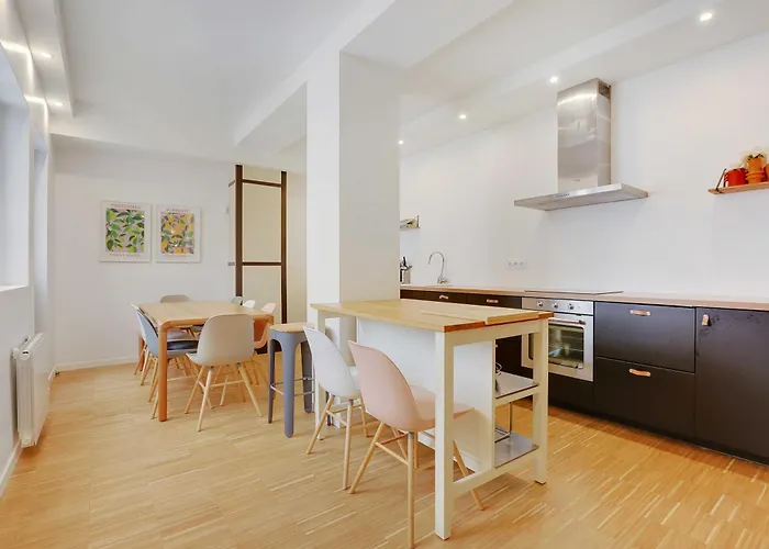 Lägenhet Spacious - 4br-10p Montmartre